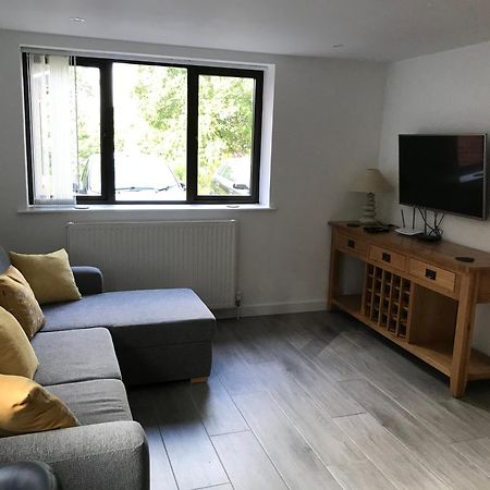 1 Bedroom Self Contained Separate Annexe In Exeter Ide Ngoại thất bức ảnh